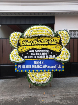 Papan Bunga Duka di Sungai Kanan